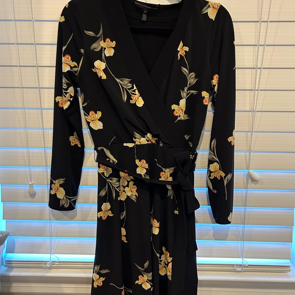 White House Black Market reversible dress 6P